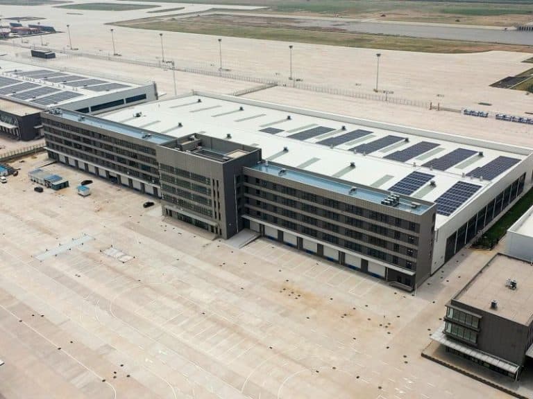 Almacén de Logística Aeroportuaria - Grupo Xinguangzheng